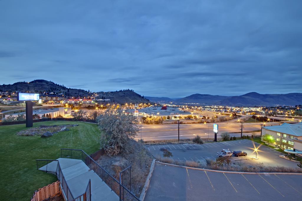 Coast Kamloops Hotel & Conference Centre Exterior foto